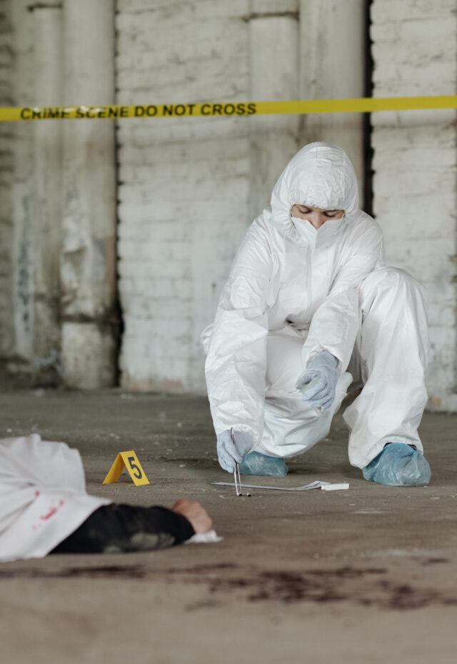 How to Plan and Manage Blood Cleanup After a Traumatic Event